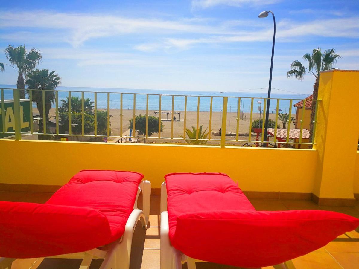 Hostal La Estacion Benajarafe Exteriér fotografie