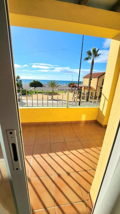 Hostal La Estacion Benajarafe Exteriér fotografie