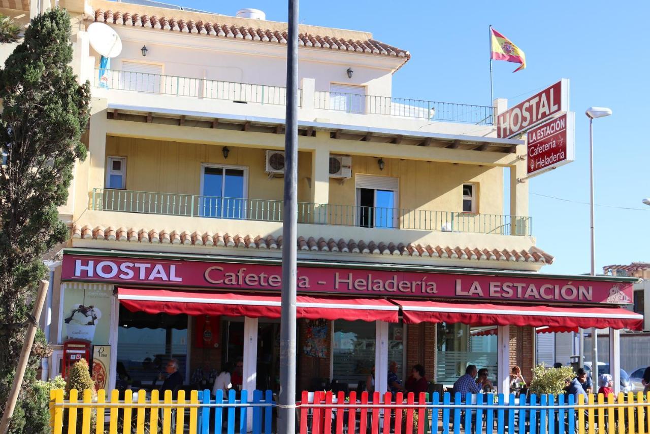 Hostal La Estacion Benajarafe Exteriér fotografie
